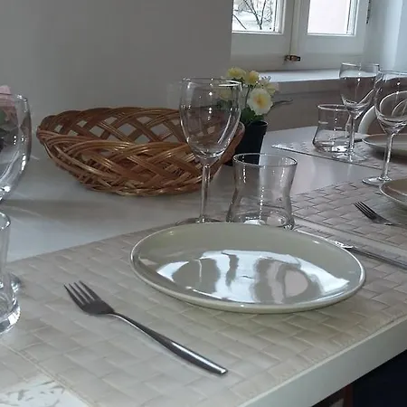 Appartement Confortable Holandska *